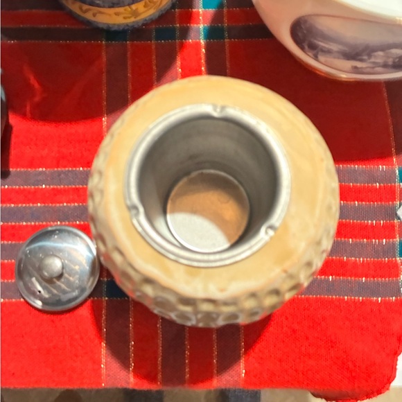 6" Ribbed Ceramic Flamepot - Picture 5 of 7